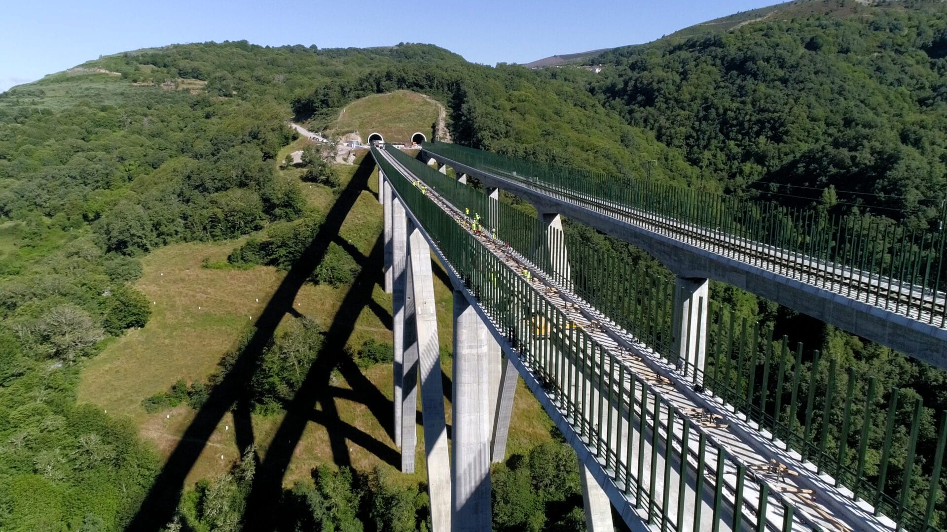 drones seguimiento de obras construcción